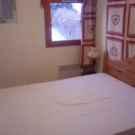 Apartment Albiez-montrond, Appt 70m2, 4 Pieces, 10 Pers, Equipement Bebe - Fr-1-618-38 Albiez-Montrond